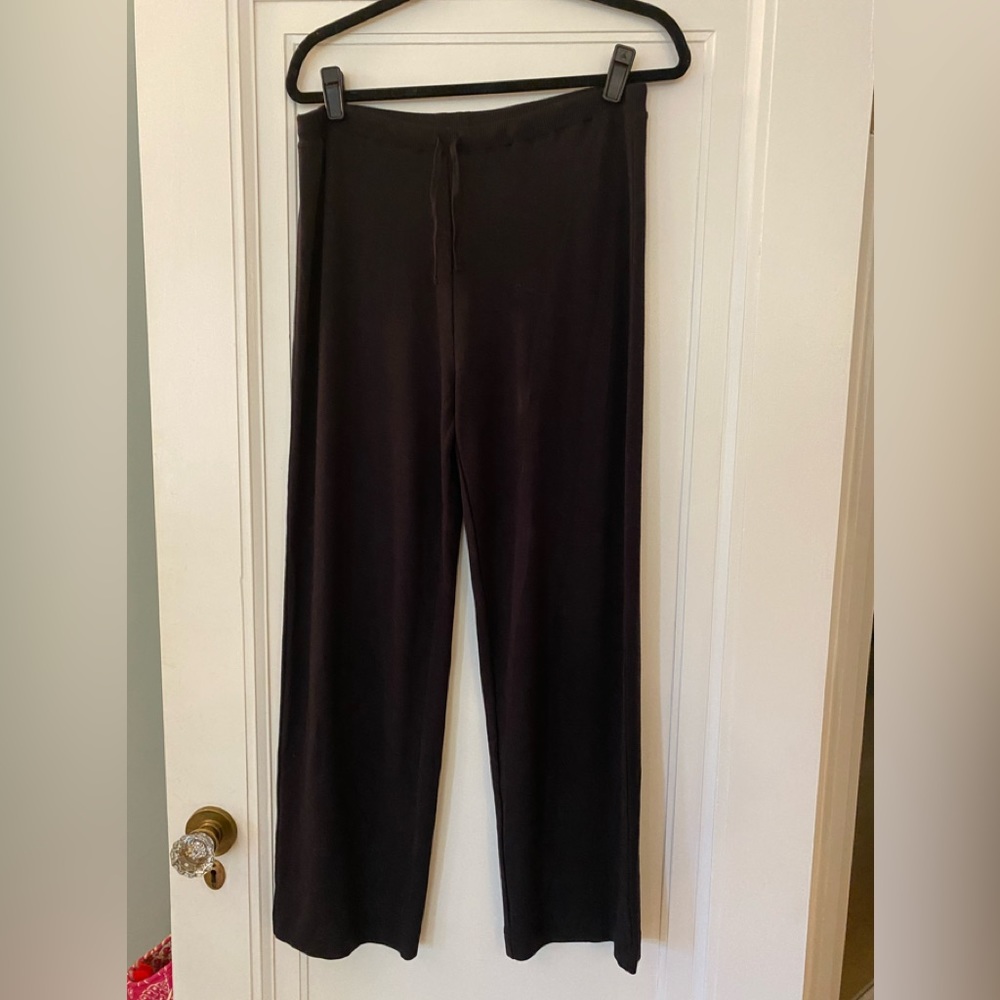 Verte brand black drawstring pants . Size 1 on verte size scale